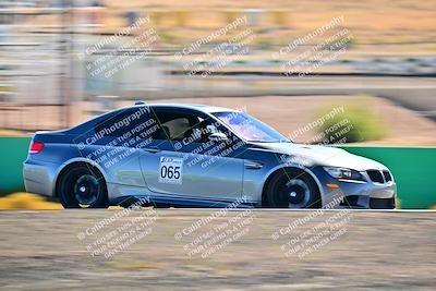 media/Oct-18-2025-Extreme Speed (Sat) [[d6d7e1fef1]]/Group 3 Purple/Session 3 (Turn 1)/